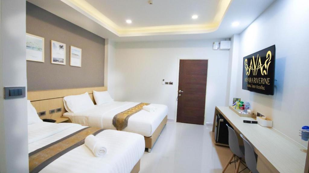 Aiyara Riverine Hotel, Nakhon Phanom Exteriör bild