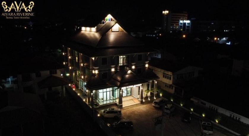 Aiyara Riverine Hotel, Nakhon Phanom Exteriör bild